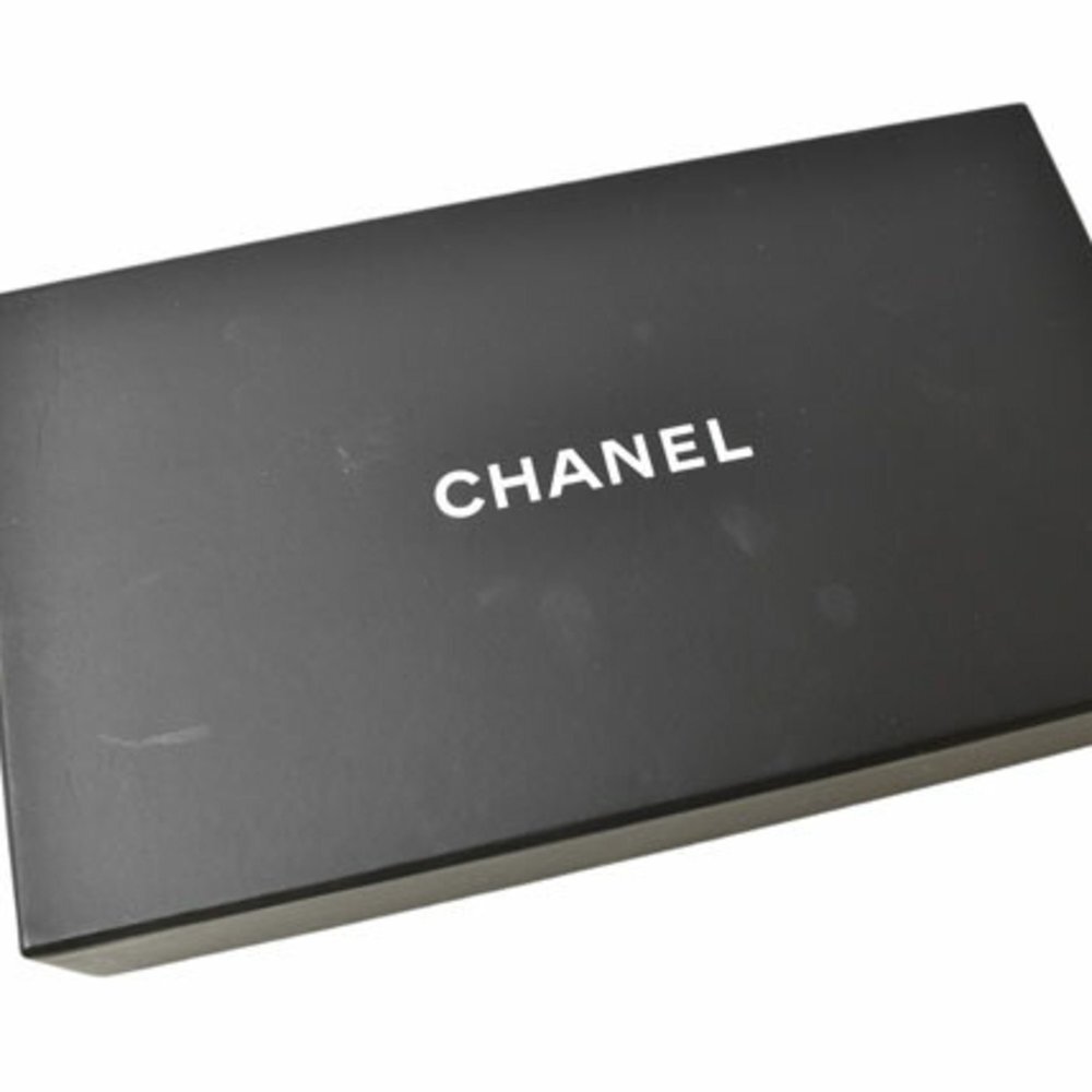 CHANEL Black Wallet - Picture 15 of 16